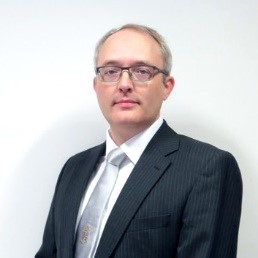 Headshot of Peter Darragh