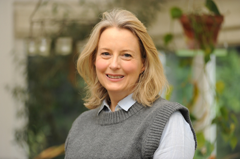 Dr Anna Machin Resize