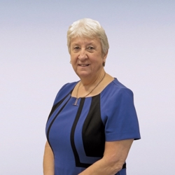Headshot of Barbara Needham 2023