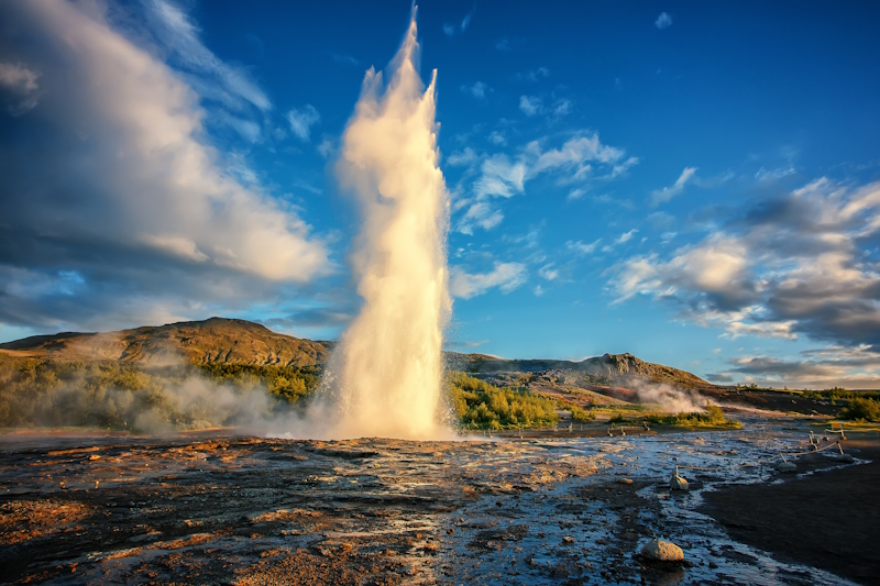 Thingvellir National Park's Strokkur geyser erupting